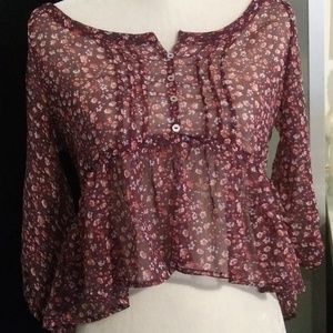 Ruffled crop trop